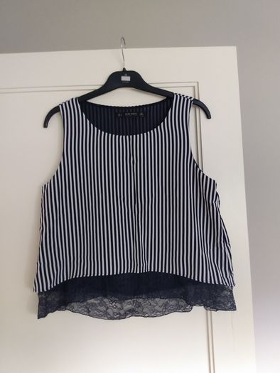 Women's  Zara top
