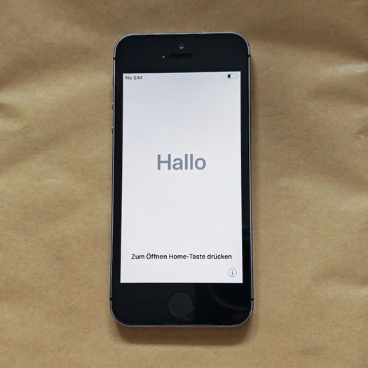 Apple iPhone 5s - 16GB - Space Gray - 3 - Activation locked - Parts only