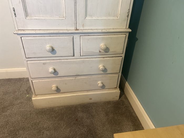 wardrobe
