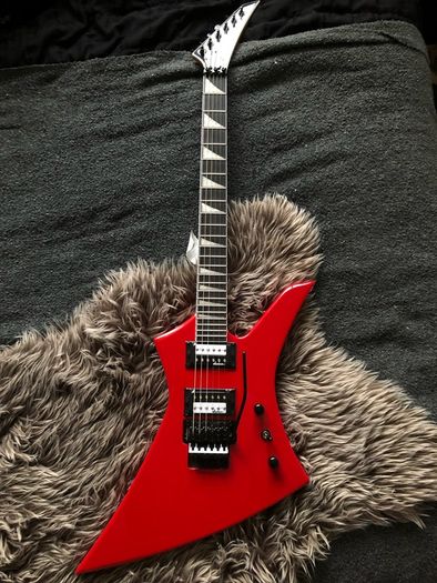 Jackson JS32 Kelly Ferrari red