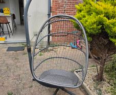 hanging egg chair