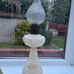 Antique Paraffin Oil Lamp Open to Offers