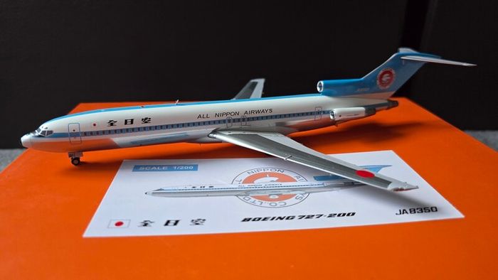JC Wings 1:200 All Nippon Airlines Boeing B-727 200
