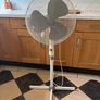 16 Pedestal Fan Image 2