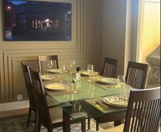 Calligaris Extendable Dining Table and Chairs