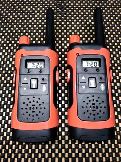 Kids walkie talkies (2 Pack)