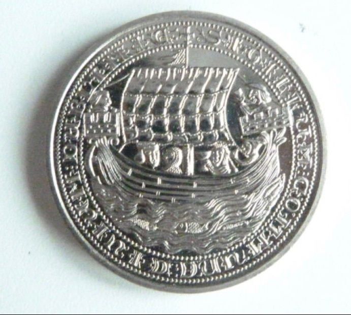 Rare Dublin Millennium Medal