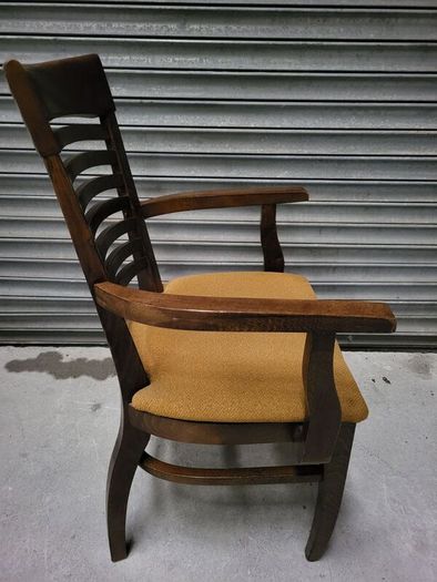 Premium Quality Carver Chairs.  8 Available.
