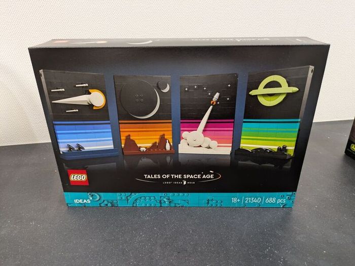 LEGO Ideas: Tales of the Space Age (21340)