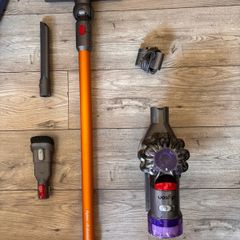 Dyson V8 Absolute