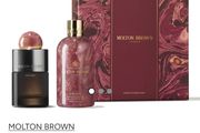 RRP 184e Rose Dunes Fragrance Collection  Eau De Parfum 100 Ml .  Bath &amp; Shower Gel 300 Ml.   3 available. See my other skin and haircare ads also by clicking buysell151