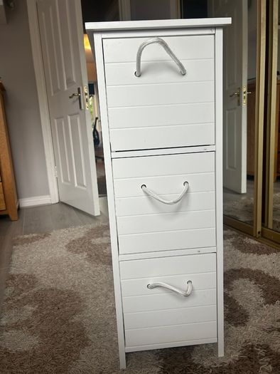 Bathroom / White 3-Drawer Storage Unit