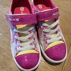 Girls HEELYS Roller Shoes Size 13 Excellent Condition