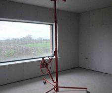 Slab hoist