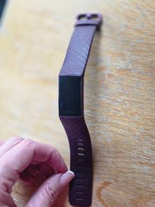 Fitbit Charge 4