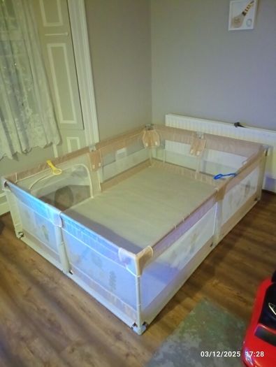 kids playpen