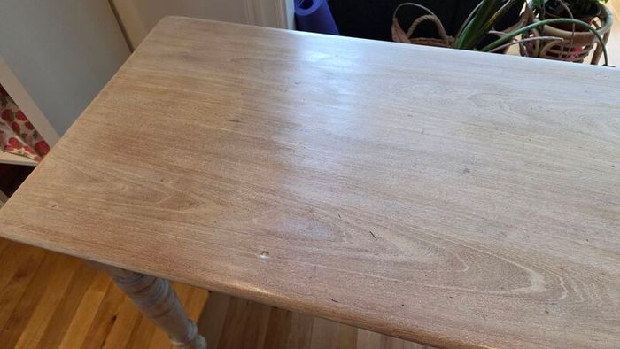 Hall table