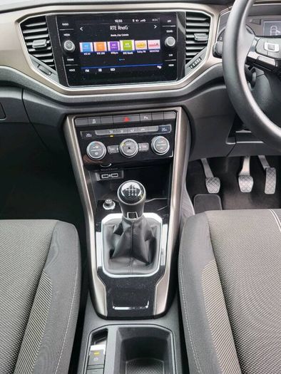 Volkswagen T-Roc 2019