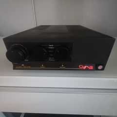 Iconic Cyrus one  mega Rare Mk1 metal chassis  hybrid model with illuminated Logo in stunning condition
