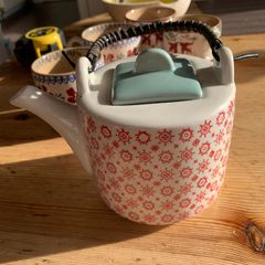 Carolyn Donnelly Eclectic Teapot NEW