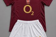 Kids jerseys Arsenal