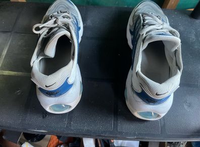 nike airmax  tw size 9