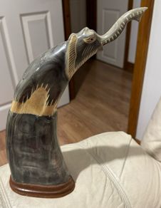 Water-buffalo horn carving