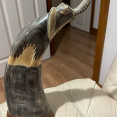 Water-buffalo horn carving