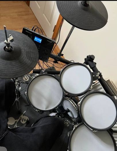 Millenium MPS-850 Electronic Drum Kit, Excellent Condition