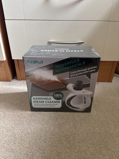 Redhut steam cleaner new and sealed