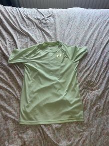 under armour top