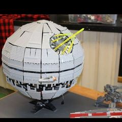 Death star 2 with light up beam