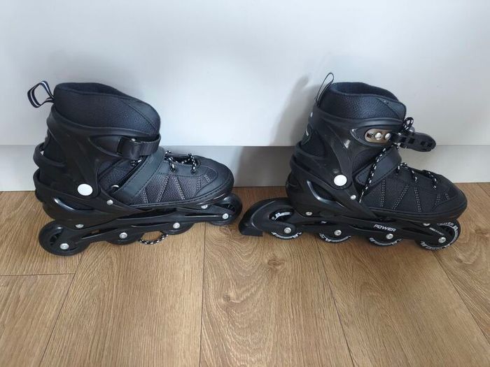 Roller Skates UK Size 5-7