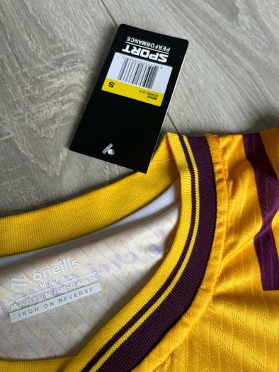 Brand New Wexford Mens Gaa Jersey