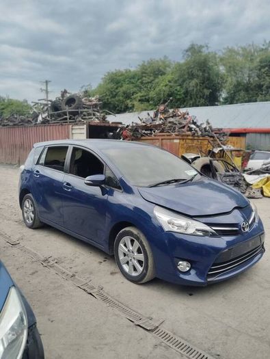 Breaking Toyota verso 2016 1.6 diesel