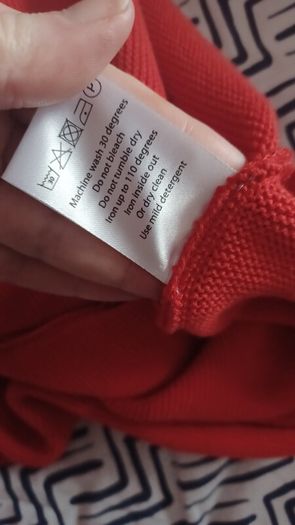3 ladies sweaters