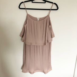 Brand new River Island pink dress UK10