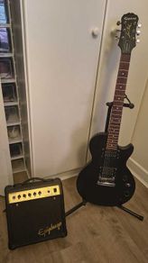 Gibson Epiphone Bundle: Les Paul Special Vintage Edition and Amp