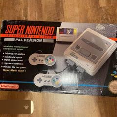 Super Nintendo (SNES) bundle