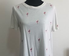 Oasis white tshirt - sz M