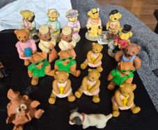 Ceramic bears