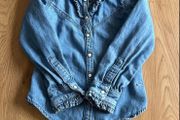 Girls wear