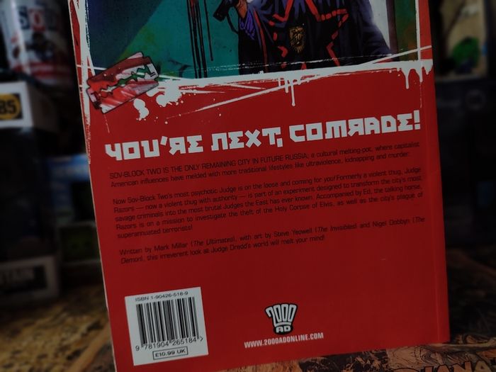 Judge Dredd ! Red Razors ! by Mark Millar ! Graphic Novel ! 2004 ! by 2000 AD Graphic Novels !