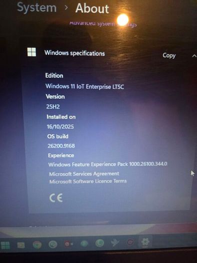 Mint Condtion Asus laptop upgraded ssd drive