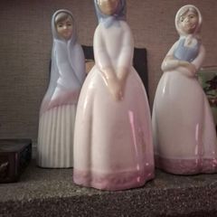 Spanish porcelain