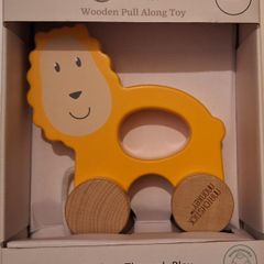 Matchstick Monkey Beechwood pull along lion toy