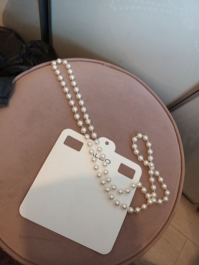 Long pearls