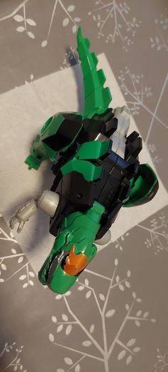 Transformer dinosaur / toy