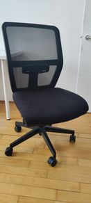 Desk chair