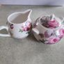 Rare find  Maxwell & Williams - Chintz, Rose Bud lidded sugar and creamer Image 10